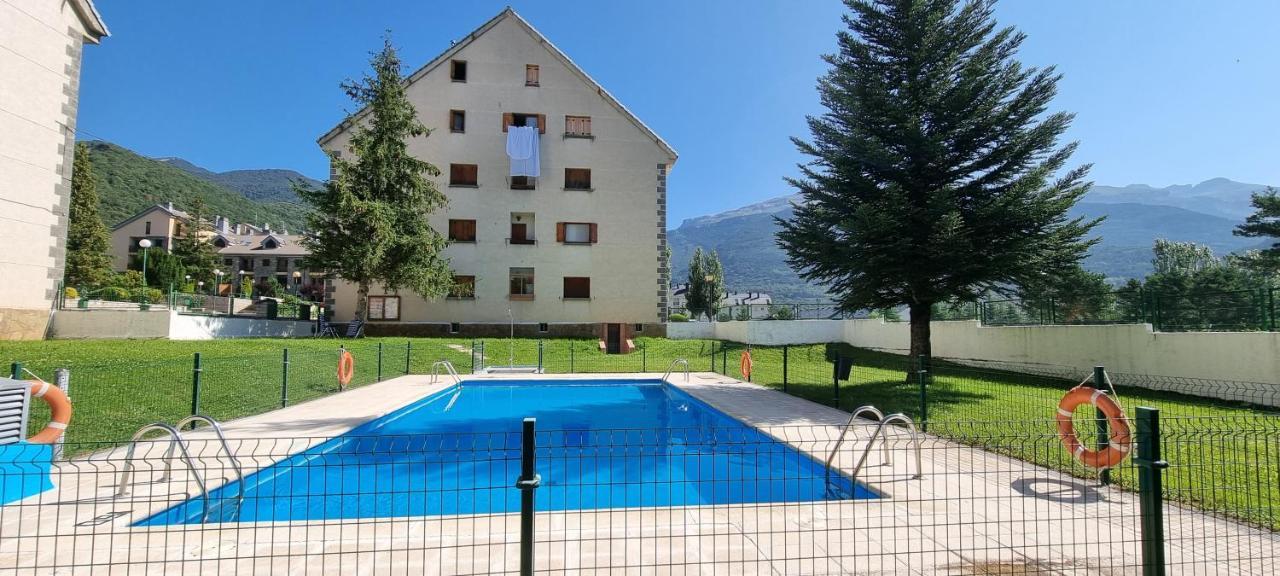 Appartement Rincon De Lierde à Villanúa Extérieur photo